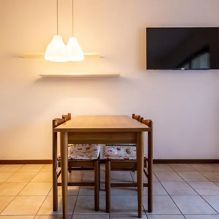 Albatros Apartament *
