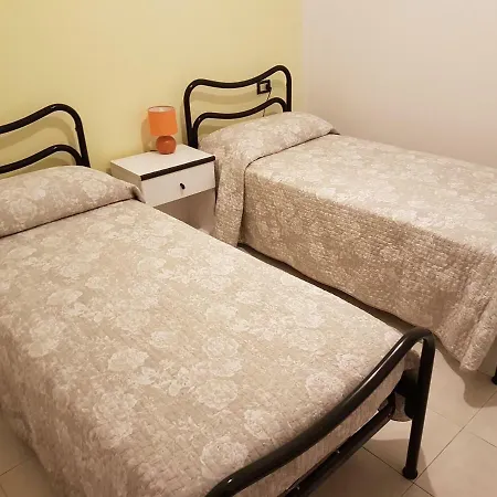 Апартаменты Albatros Бренцоне-суль-Гарда